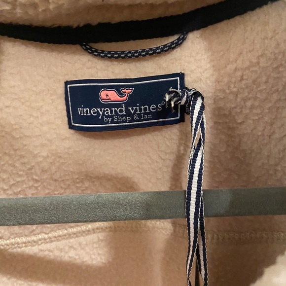 Vest - Picture 5 of 8